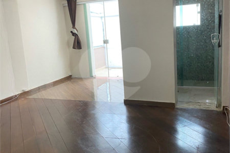Sobrado à venda com 186m² - Cambuci