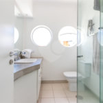 Apartamento para venda em Moema com 185m², 3 dormitórios sendo 1 suíte e 1 vaga