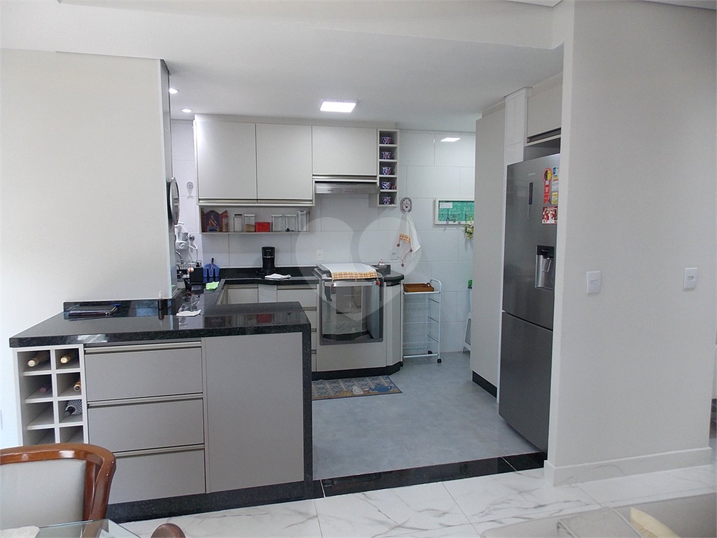 Confortável apartamento no Jardim Floresta em Aibaia sp