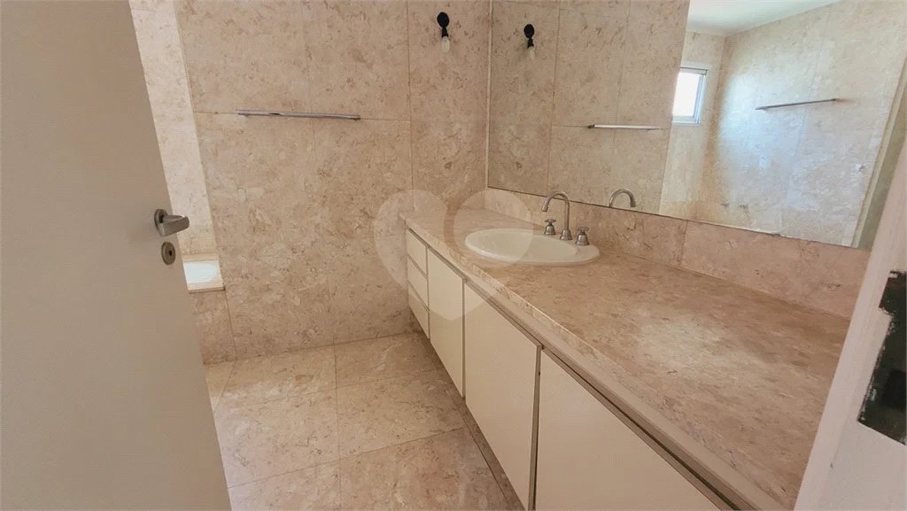 Apartamento sofisticado em localização privilegiada no Itaim Bibi – próximo ao Parque do Povo e Shopping JK Iguiatemi