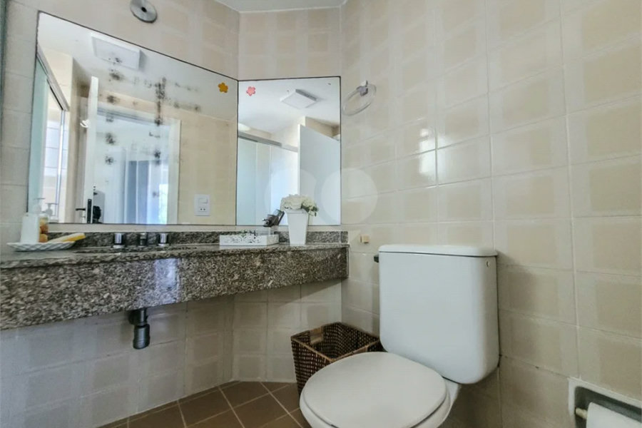 Apartamento à venda com 5 quartos, sendo 3 suítes,  em Riviera de São Lourenço, Bertioga, SP