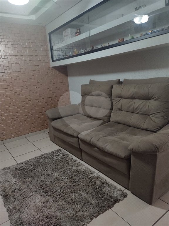 Apartamento no Condomínio Mont Royal