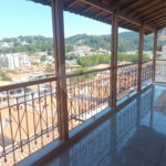 SOBRADO AMPLO COM 4 DORMITORIOS VISÃO PARA SERRA