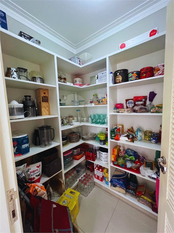 Apresento essa belíssima casa no Condomínio Delle Stelle - Louveira SP