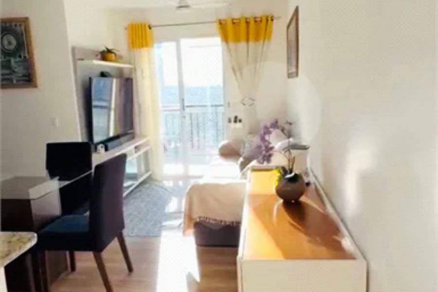 Apartamento à Venda | 63 m² | 3 Dormitórios | 1 Suíte | Andar Alto | Próximo à Estação Piqueri