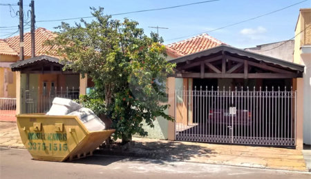 Casa à venda com 6 quartos em Jardim São Carlos, São Carlos, SP