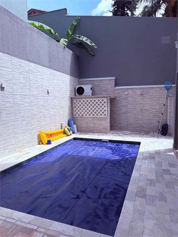 Oportunidade Exclusiva: Residência de Alto Padrão em Cotia 4 quartos com suítes