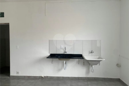 Sala Comercial de 40m² no Alvinópolis - Sobreloja