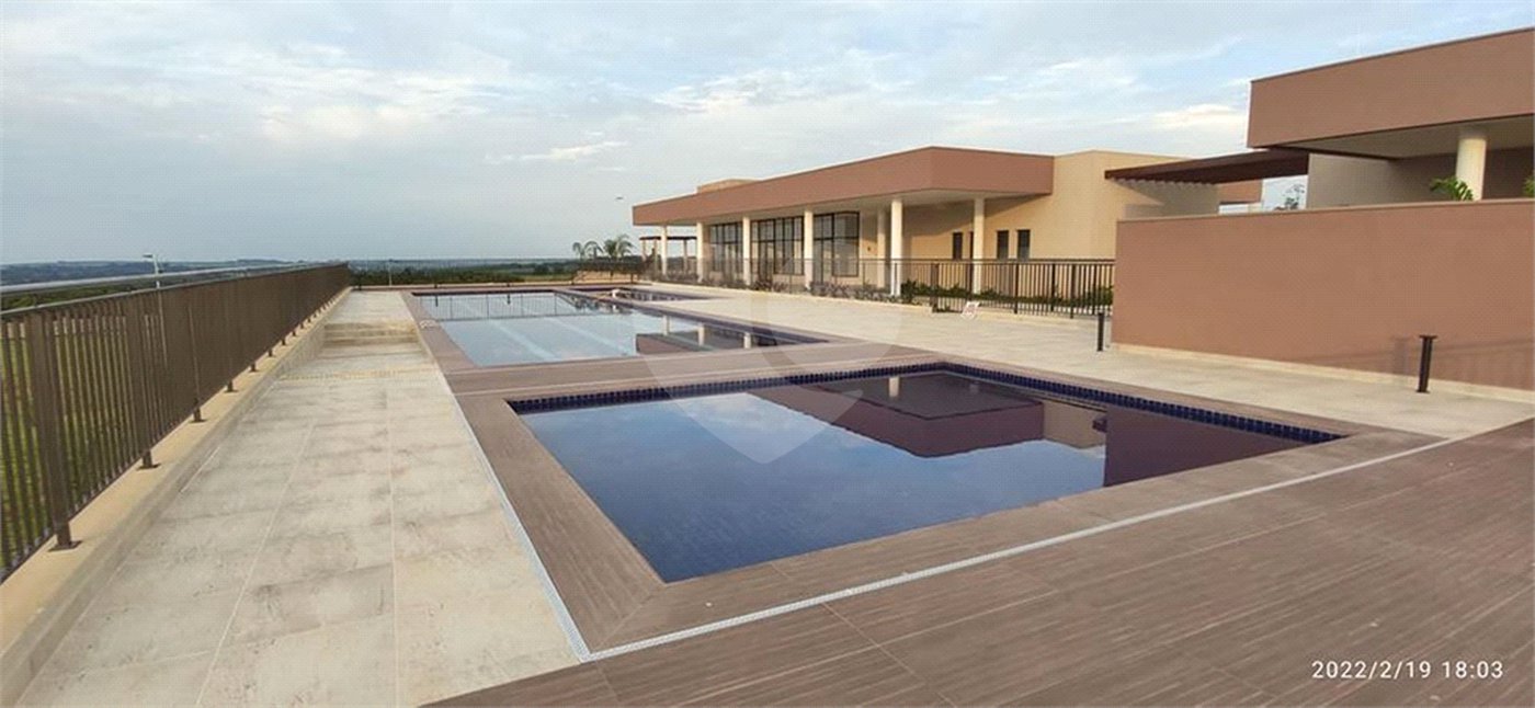 Terreno no Condomínio Residencial Villeneuve