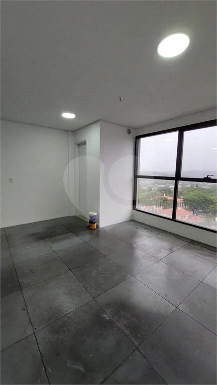 Sala Comercial com Vista para Pedra Grande - Ed. Carraro Tower
