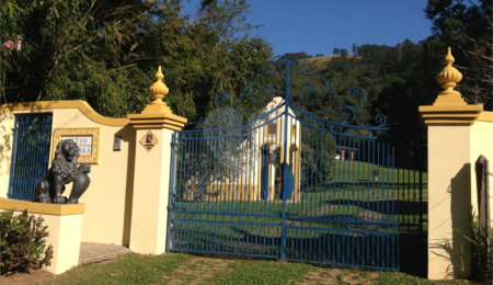 Sítio à venda com 4 quartos, sendo 1 suíte,  no Centro, Piracaia, SP
