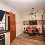 Sobrado à venda com 5 quartos, sendo 1 suíte, em Vila Sônia, São Paulo, SP