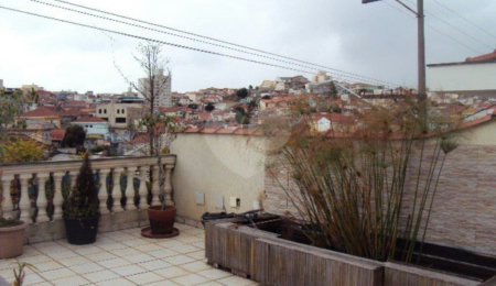 Sobrado à venda com 4 quartos em Parada Inglesa, São Paulo, SP