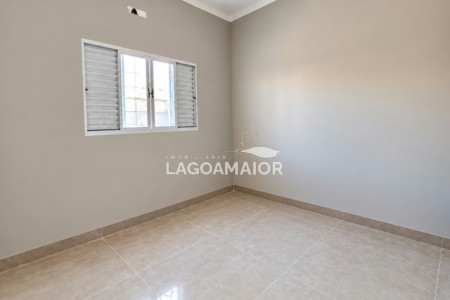 Casa à venda com 2 quartos, sendo 1 suíte, em Parque São Carlos, Três Lagoas - MS