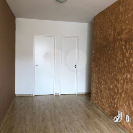 Casa térrea para venda no condomínio fechado Moradas III