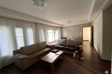 Casa com 367m², 3 dormitórios, 9 vagas, à venda na Vila Santa Teresa - Sto André.