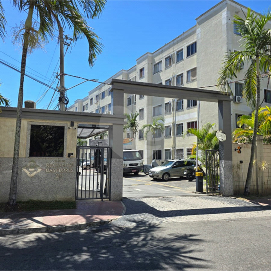 Apartamento à venda no Condomínio Parque Recanto das Flores – Santa Cruz