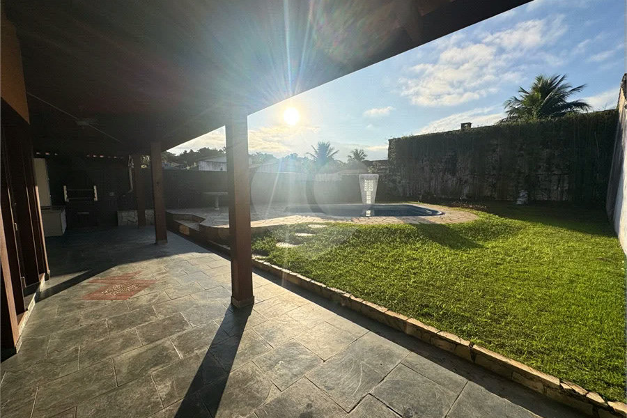 Casa à venda com 3 quartos, sendo 2 suítes, em Morada da Praia, Bertioga, SP
