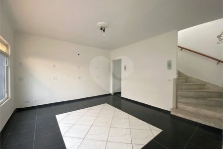 Casa à venda no Jardim Aida, com 137 m²