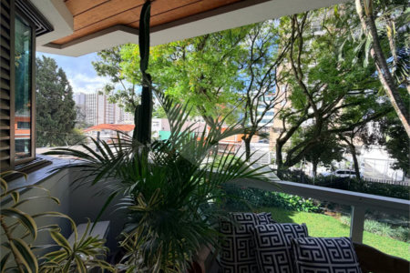 Apartamento a venda na Vila Olímpia com 3 quartos, São Paulo - SP