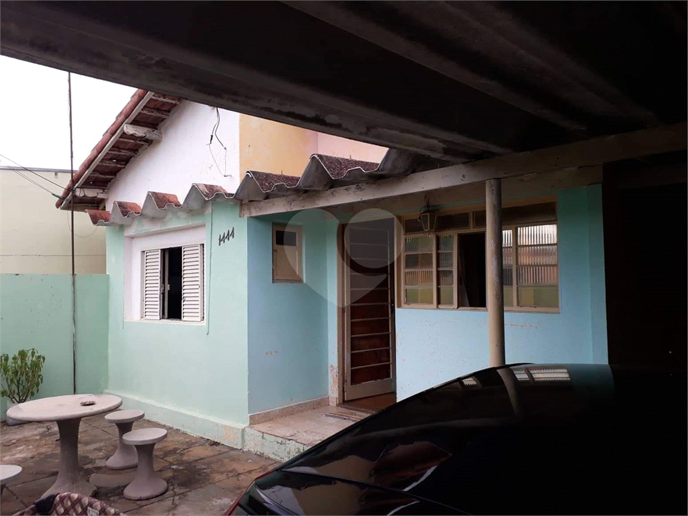 Casa térrea para venda.