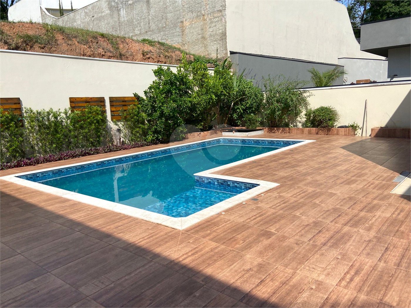 Linda casa Condomínio Santa Isabel I