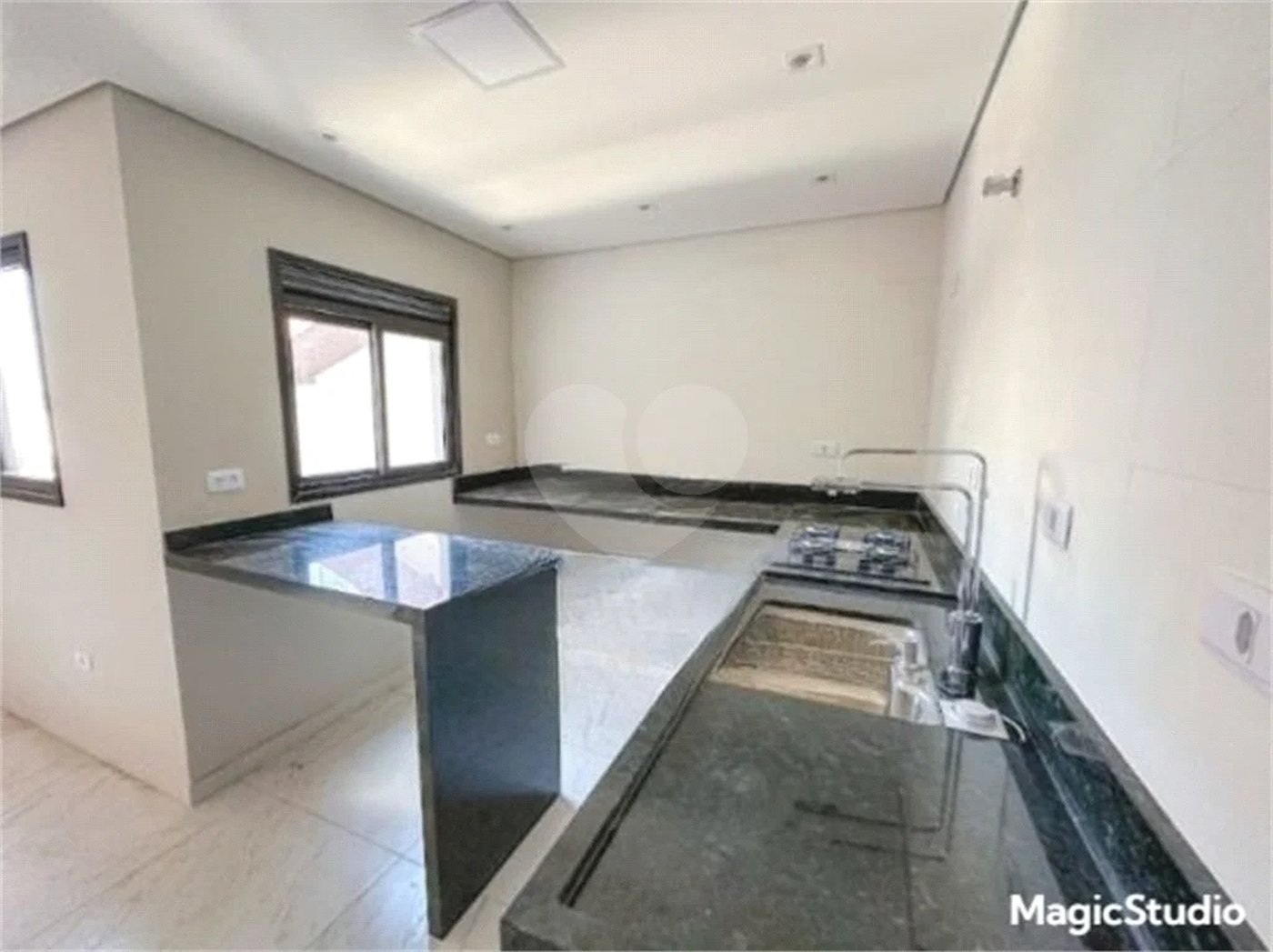 Apartamento com 51m² , 2 dormitórios , sendo 1 suíte e 1 vaga , à venda no bairro Casa Branca em Santo André.