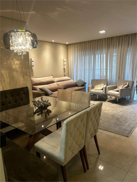 Apartamento à venda com 2 suítes em Parque Reboucas, São Paulo, SP