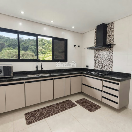 Casa à venda com 3 quartos, sendo 1 suíte,  em Condominio Quintas da Boa Vista, Atibaia, SP