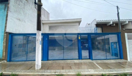 Casa à venda ou para alugar com 4 quartos, sendo 1 suíte, em Jardim Nossa Senhora do Carmo, São Paulo, SP