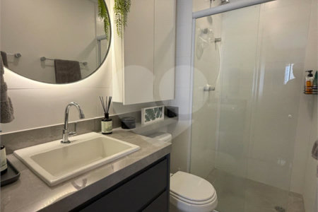 Pronto para Morar Apartamento 1 Dormitório à venda de 47m² com 1 vaga na garagem Condomínio Landing Campo Belo Aceita e estuda Permuta.