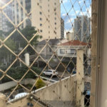 Apartamento com 03 dormitórios com 1 vaga de garagem.