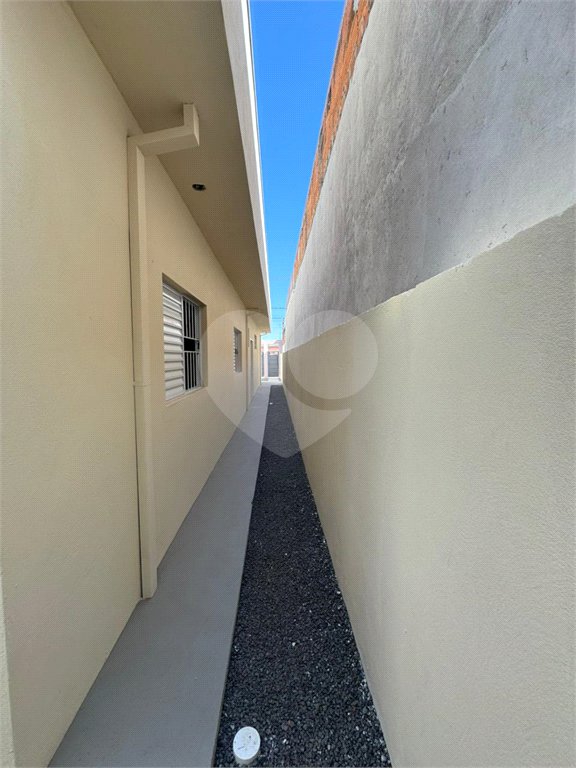 Casa com 02 Dormitórios á venda, em Cidade Aracy 2.