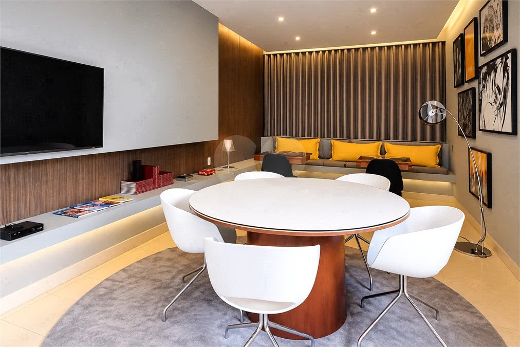 Pompéia - 66 m² | 2 dormitórios (1 suíte) | 1 vaga