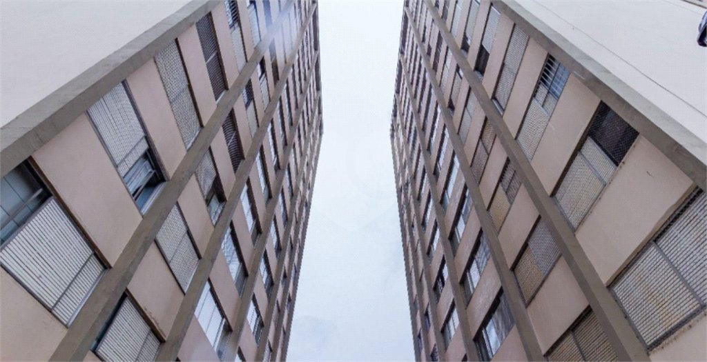 Apartamento na Região do Ipiranga à 8 Minutos do Metrô com 2 Dormitórios .