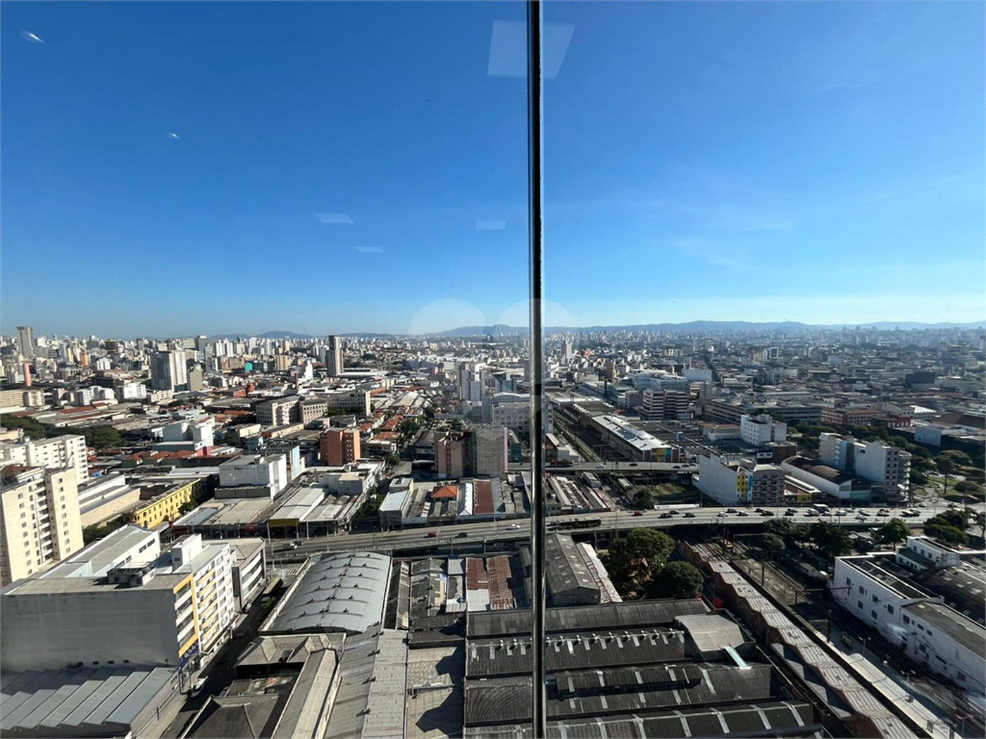 Apartamento no Brás repleto de lazer com 50 m² com 2 dormitórios e 1 vaga, Estuda Permuta