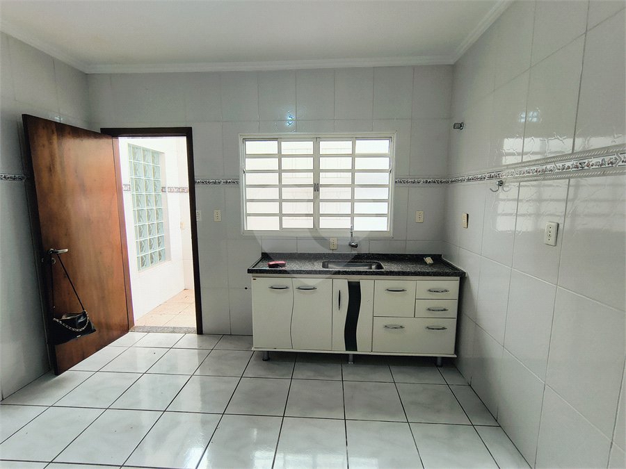 CASA PARA LOCAÇÃO NO CIDADE NOVA II – INDAIATUBA-03 quartos -01 suite -02vagas