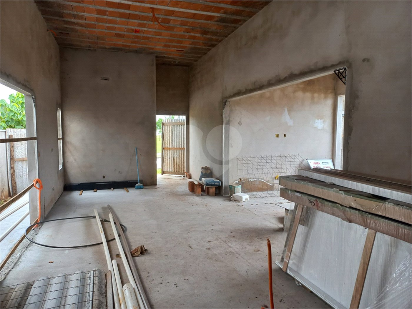 Casa Térrea no Condomínio Village Damha III.