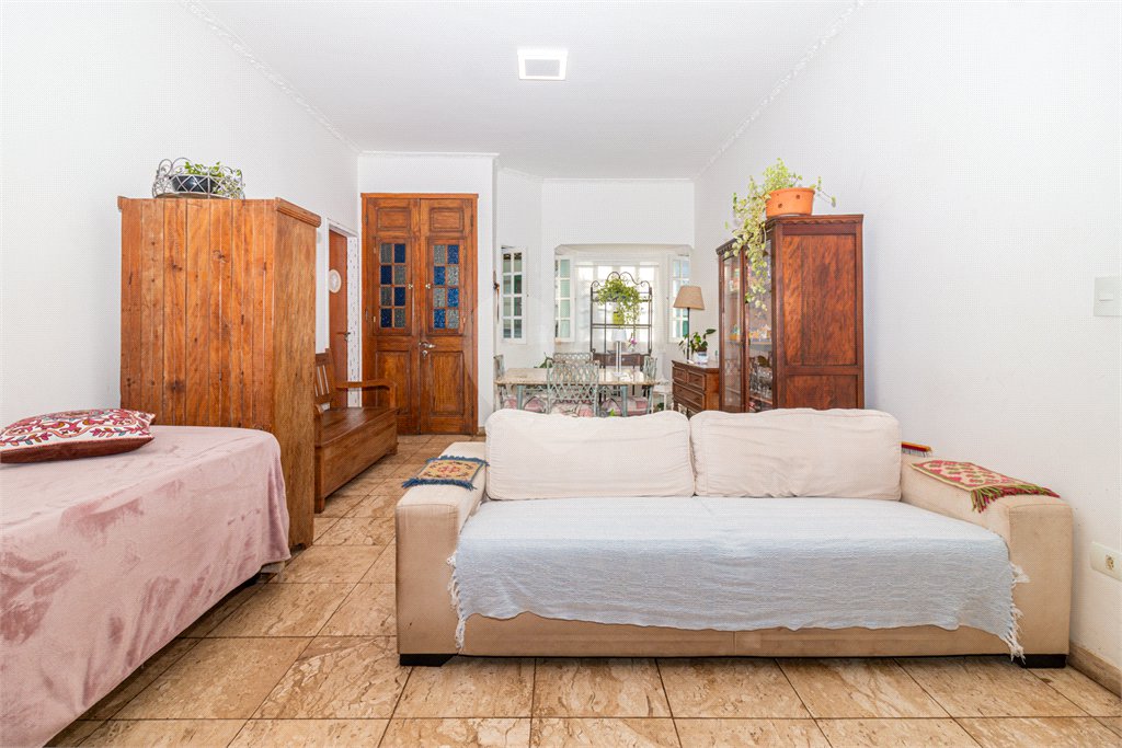 Casa à venda com 3 quartos, sendo 1 suíte,  em Chácara Monte Alegre, São Paulo, SP