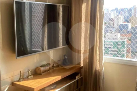 Apartamento 2 Dorms na SÉ (26º andar)