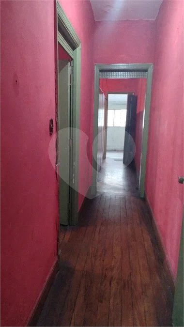 Casa à venda com 3 quartos, sendo 1 suíte,  em Bom Retiro, São Paulo, SP