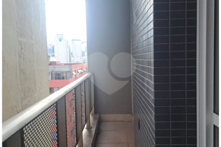 Sala comercial, nova, para venda ou locação, junto à Estação Vergueiro do Metrô