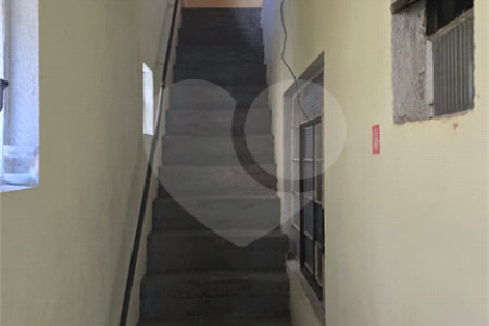 Oportunidade no Centro de Atibaia/SP. SALÃO COMERCIAL 42 M².