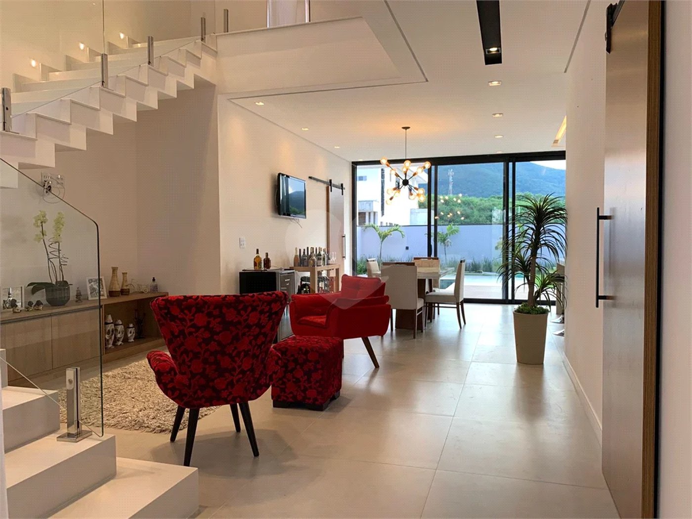 Casa à venda com 4 suítes no condomínio Brisas Jundiaí, Jundiaí - SP