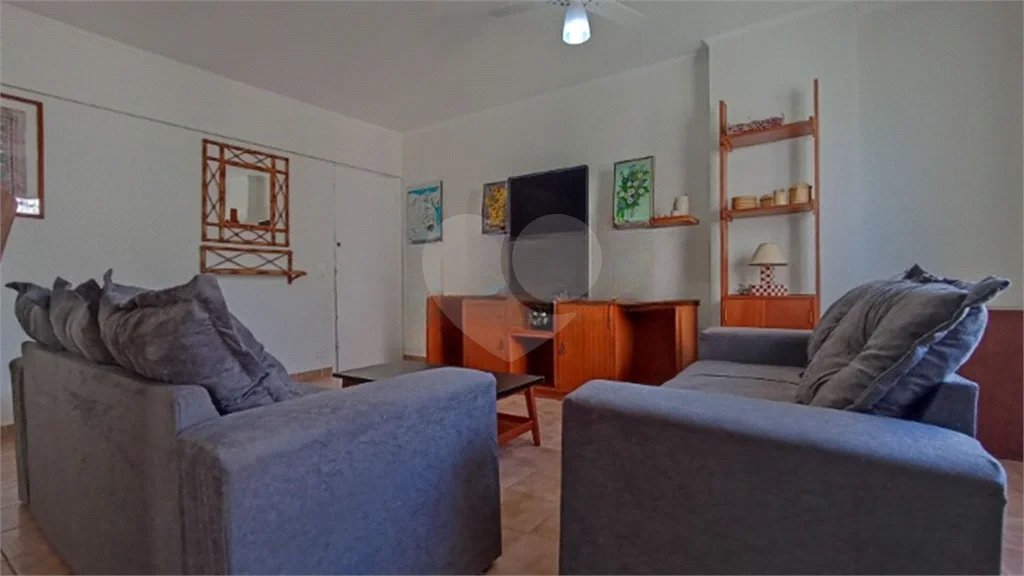 APARTAMENTO 2 QUARTOS (+1 REV.) MOBILIADO P/ALUGAR NO GUARUJÁ/PITANGUEIRAS 96m2 VISTA MAR