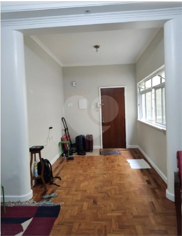 Apartamento Reformado à Venda no Edifício São José – Av. São João, São Paulo