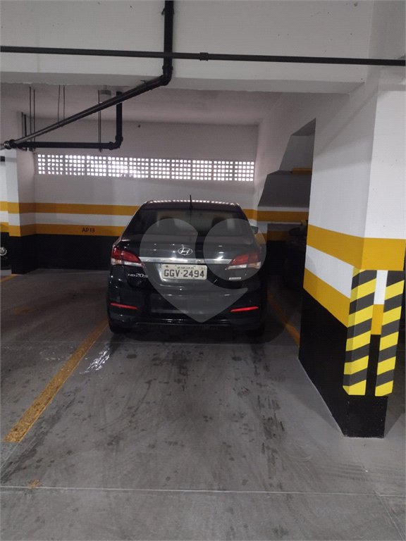 Apartamento no Edificio Jatiúca á venda.