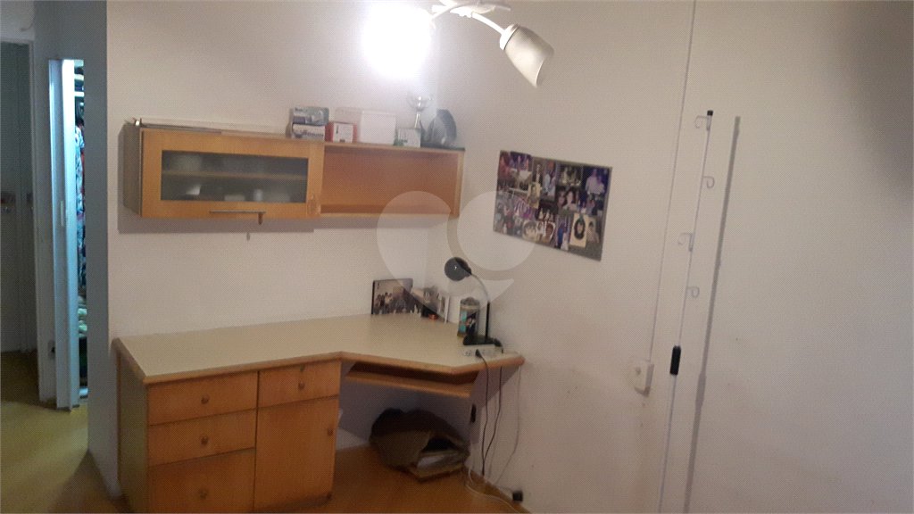 Apartamento de 2 quartos à venda perto do Metrô Paraíso! Excelente localização!