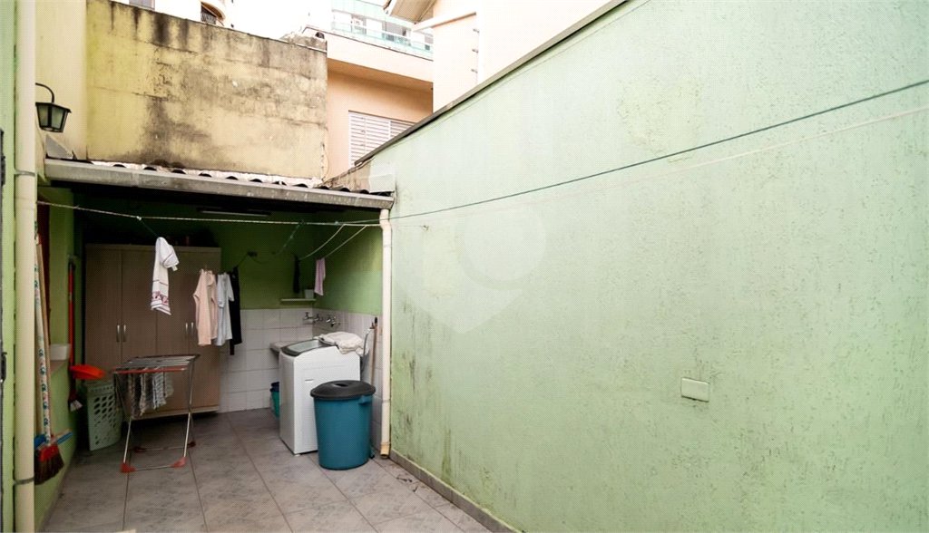 Casa para venda e locação no Campo Belo de 120M² com 3 dormitórios, 1 suíte e 3 vagas