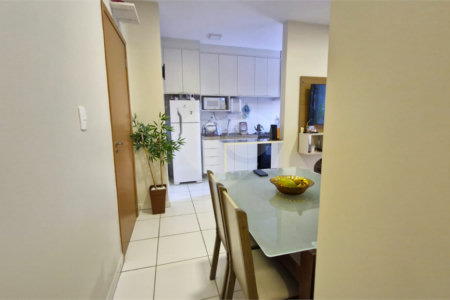 Apartamento à venda no condomínio Parque das Acácias.
